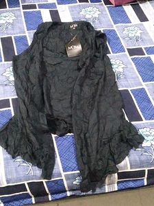 Sleeveless Jacket