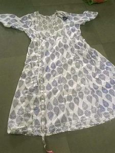 Elegant Leaf Print Gown