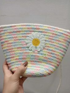Daisy Sling Bag