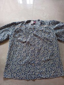 Women Tops