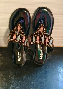 Trendy Black Flats For Women