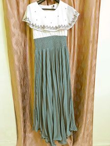 Elegant Gray Pleated Maxi Dress
