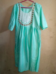 Nayara Cut Top