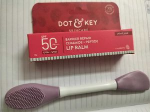 Dot & Key Lipbalm