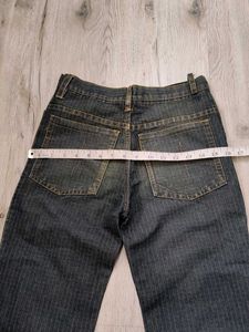 Ma1823 Sabrin bootcut jeans waist 28 inches