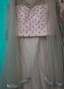 Women lahenga choli with dupatta....