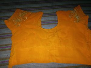 Kundan Heavy Work Saree In Georgette Febric