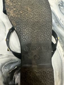 Black golden Flats By Luna Blu Westside