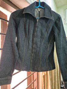 Denim Jacket with Stylish Fit