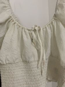 H &amp; M Cream Puff Sleeve Crop Top