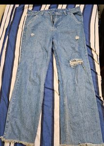 Straight Jeans
