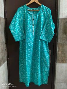 New Unused Batik Print Suit