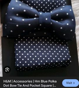 H&amp;M Bow Tie &amp; Pocket Square Set