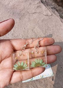 Hand made resin earings
