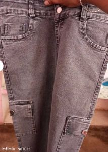 GREY WOMEN JEANS