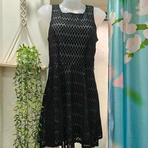 Chic Black Sleeveless Dress