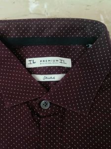 Stylish IL Premium Shirt