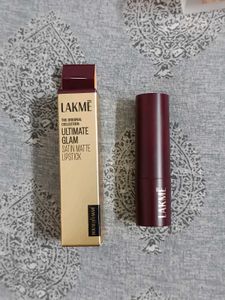 Lakme Combo ( Foundation &amp; Lipstick)