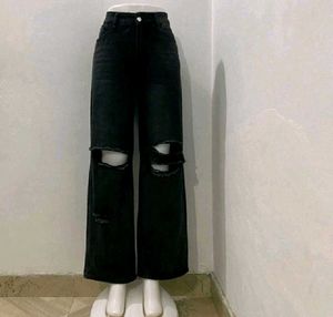Baggy Mom Jeans