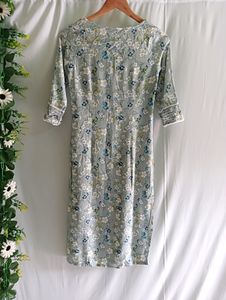 🎉SALE🎉Grey Floral Printed Kurti