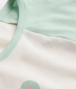 H&amp;m Tee💚