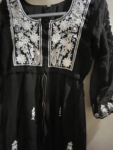 Elegant Embroidered Kurta