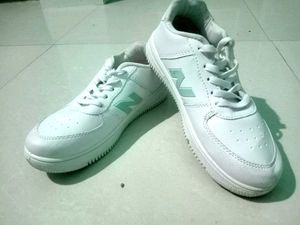 White Sneakers For Women