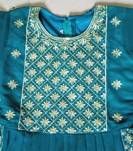 Naira Cut Sharara Suit For Kids|(Size:-10-11years/XL)