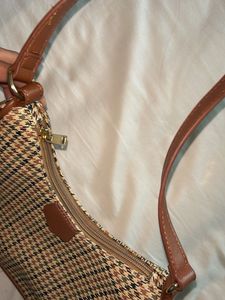 Houndstooth Shoulder Bag