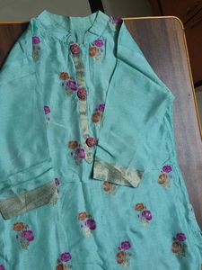 Women Kurta Set