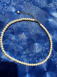 WHITE PEARL CHAIN