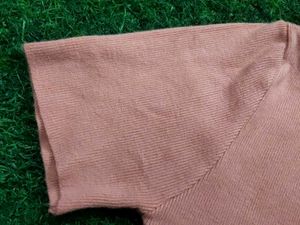 🍀Apricot Cut-Out Knit Top