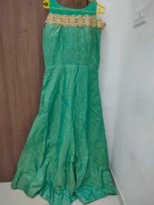 Shining Gown✨💚