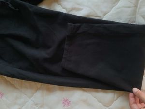 Women Black Trouser