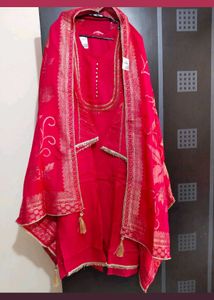 Elegant Pink Kurta Set