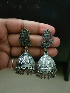 Oxidised Neckpiece With Earrings.