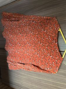 Orange Top