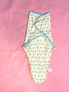 Superbottoms Cotton Swaddle Wrap