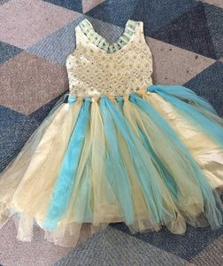 Flairy Dress For Girls
