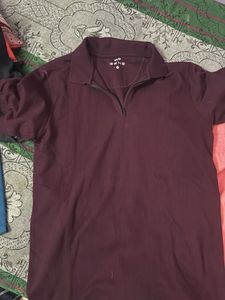 Good Condition Shirts That’s Fit You Well