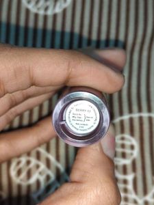 Zudio Matte Finish Liquid Lipstick : Berry 03