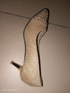 Brand New Golden Partywear Heels