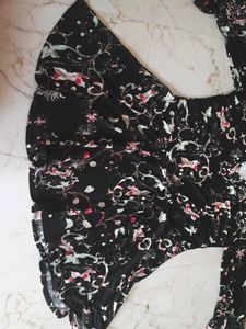 Peplum Top With  Pearl around The Neck