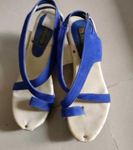 Sandal