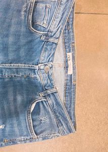 Zara jeans