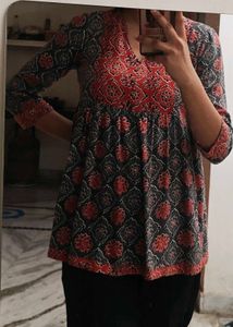 Patterned Tunic Top