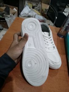 Men Stylish White Shoes