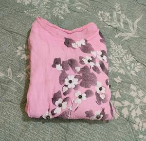 🩷Pink Floral Top🩷