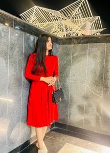 Chic Red Midi Dress