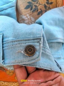 straight fit denim jeans for men